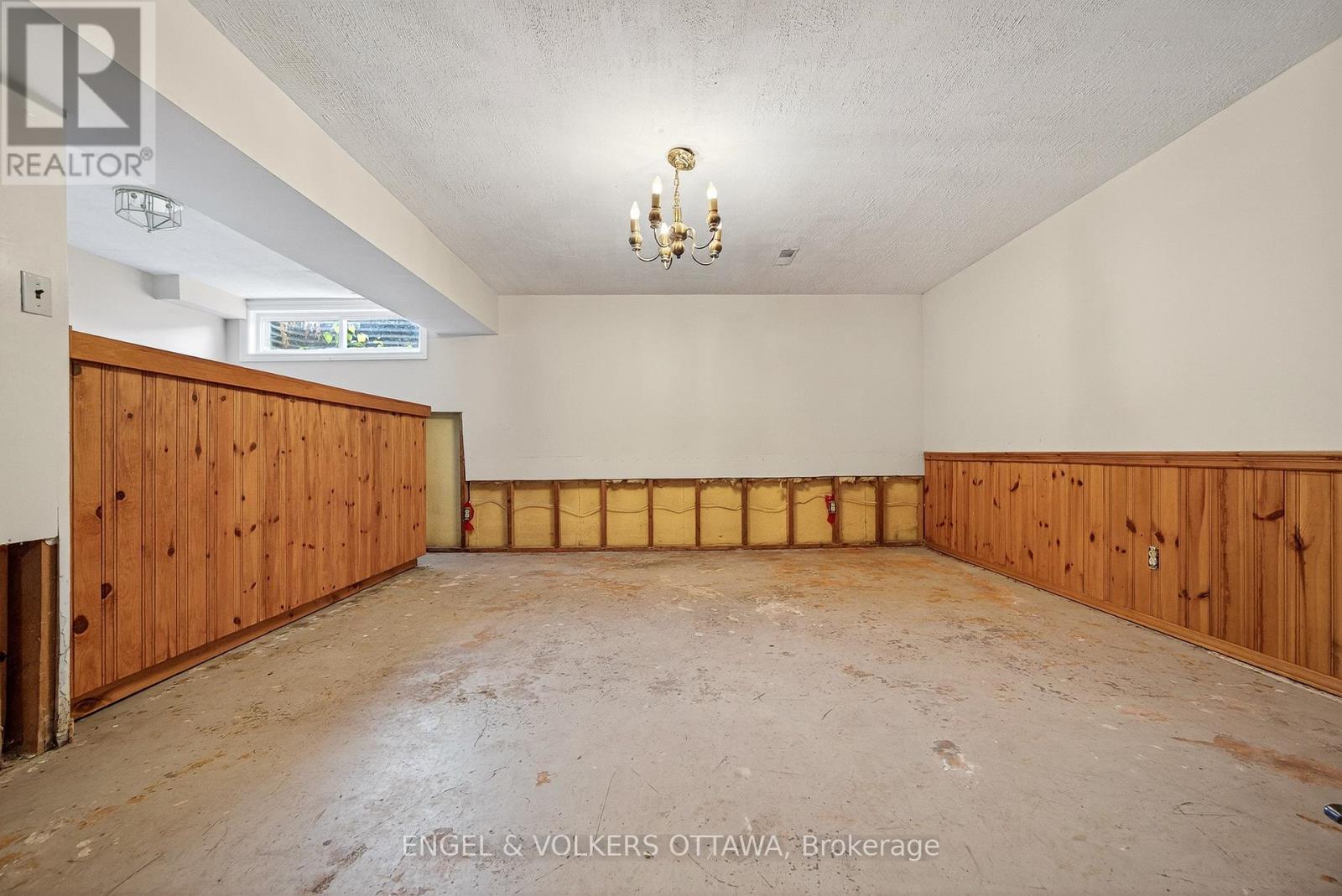 29 Milne Crescent, Ottawa, Ontario  K2K 1H7 - Photo 48 - X12405079