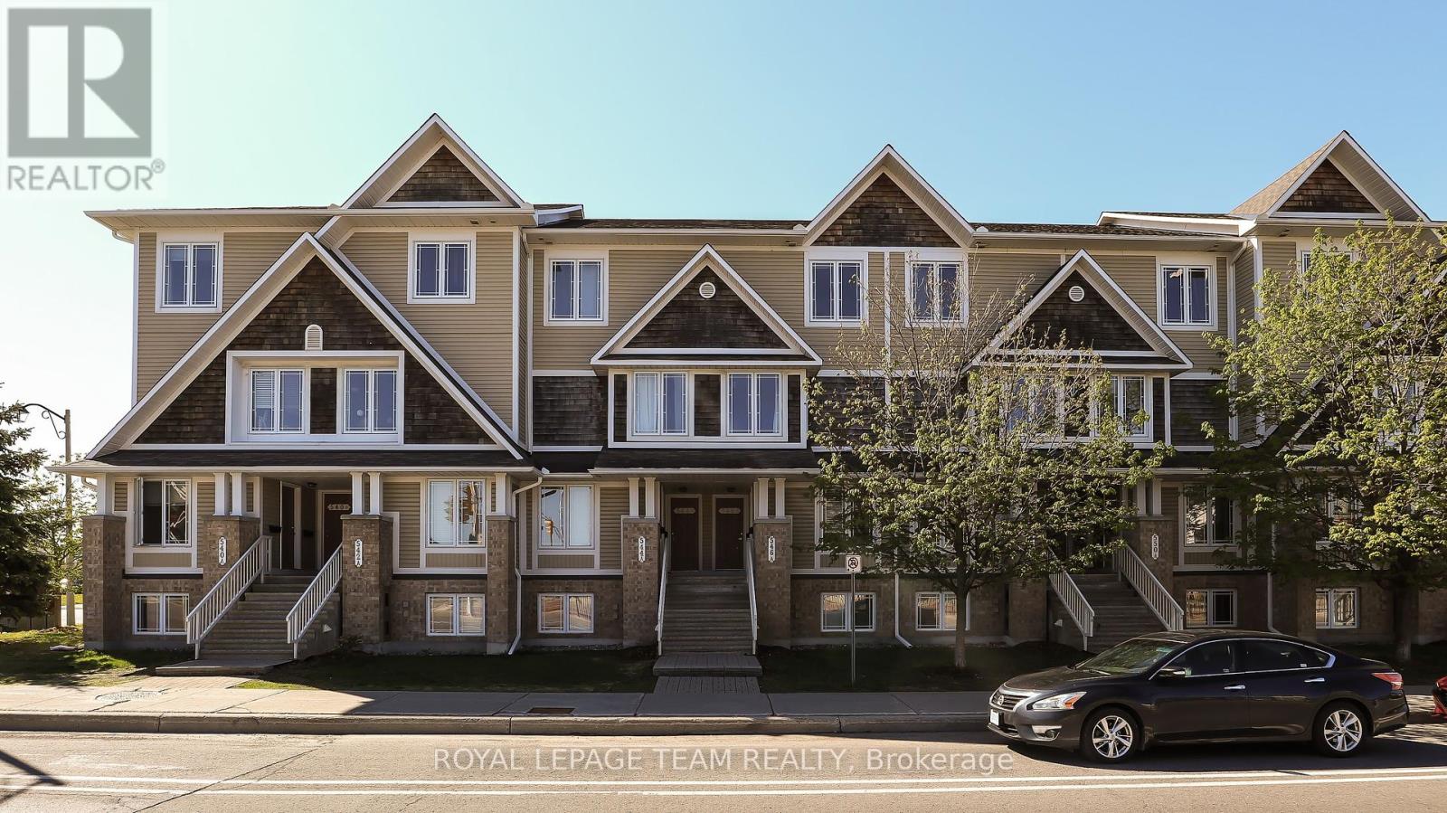 B - 544 CHAPMAN MILLS DRIVE, Ottawa, Ontario
