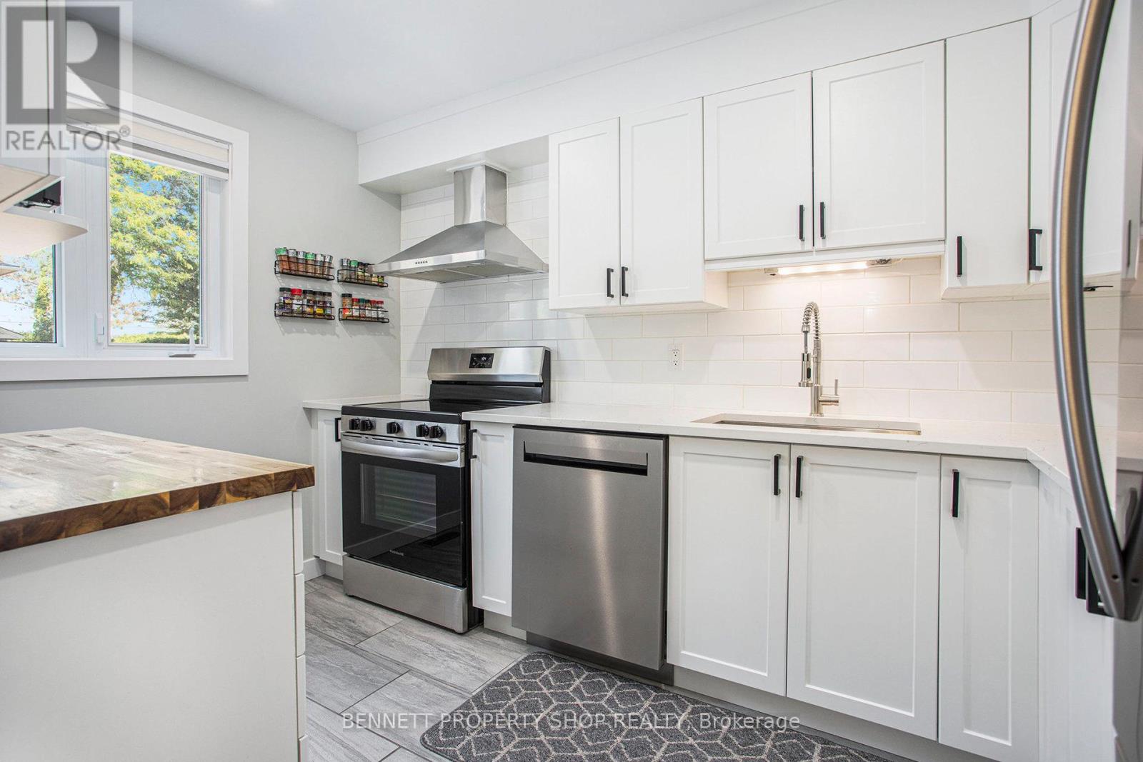 77 - 1642 Du Sommet Place, Ottawa, Ontario  K1C 4Y9 - Photo 8 - X12405104