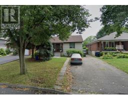 19 HAWTHORNE ROAD, Toronto, Ontario