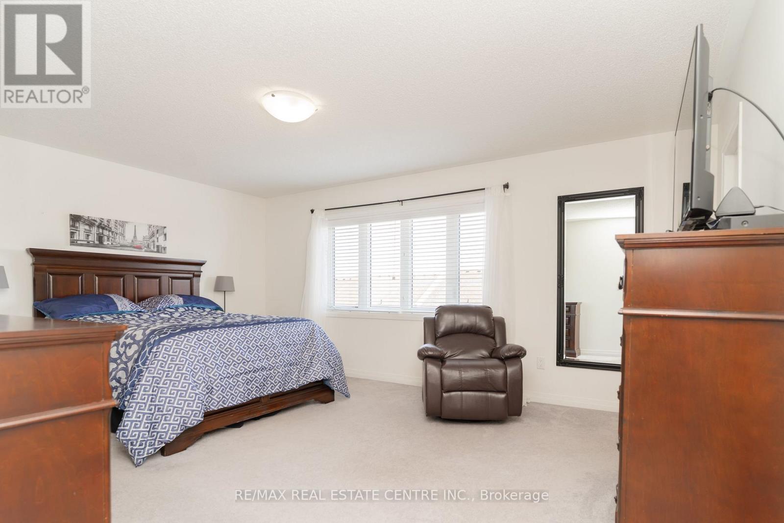 10 Drew Brown Boulevard, Orangeville, Ontario  L9W 6Z6 - Photo 20 - W12405016