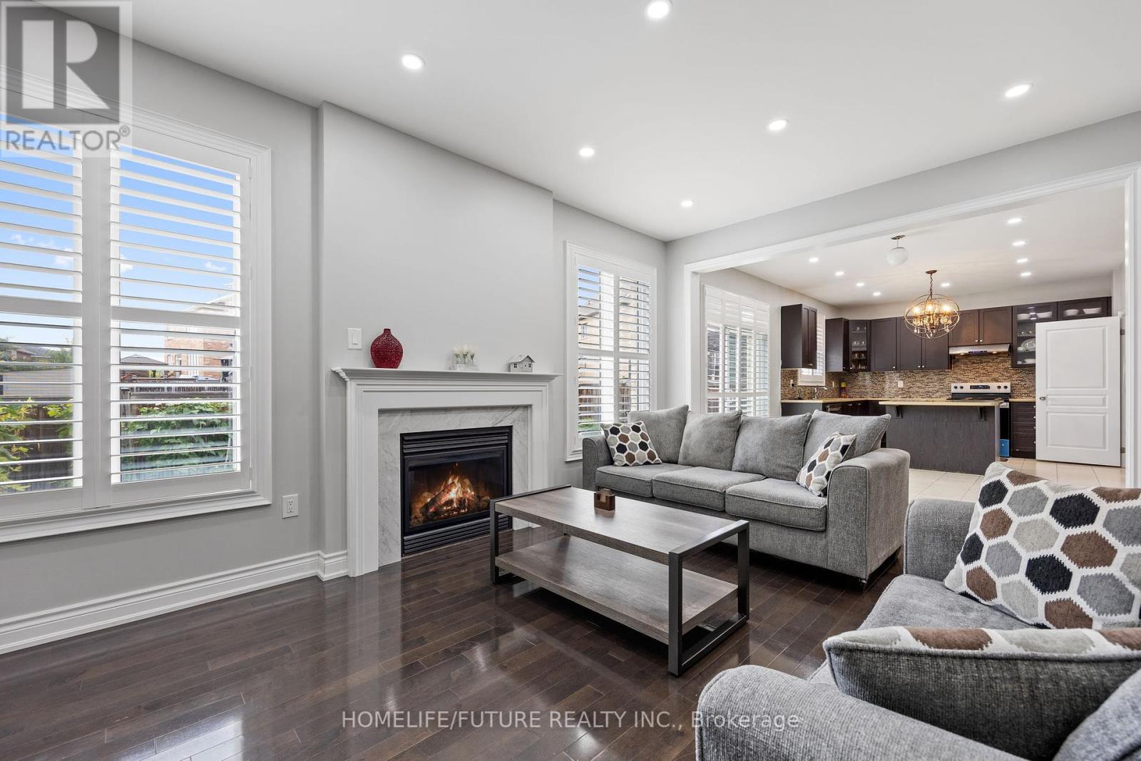 83 George Robinson Drive, Brampton, Ontario  L6Y 0Z7 - Photo 10 - W12405017