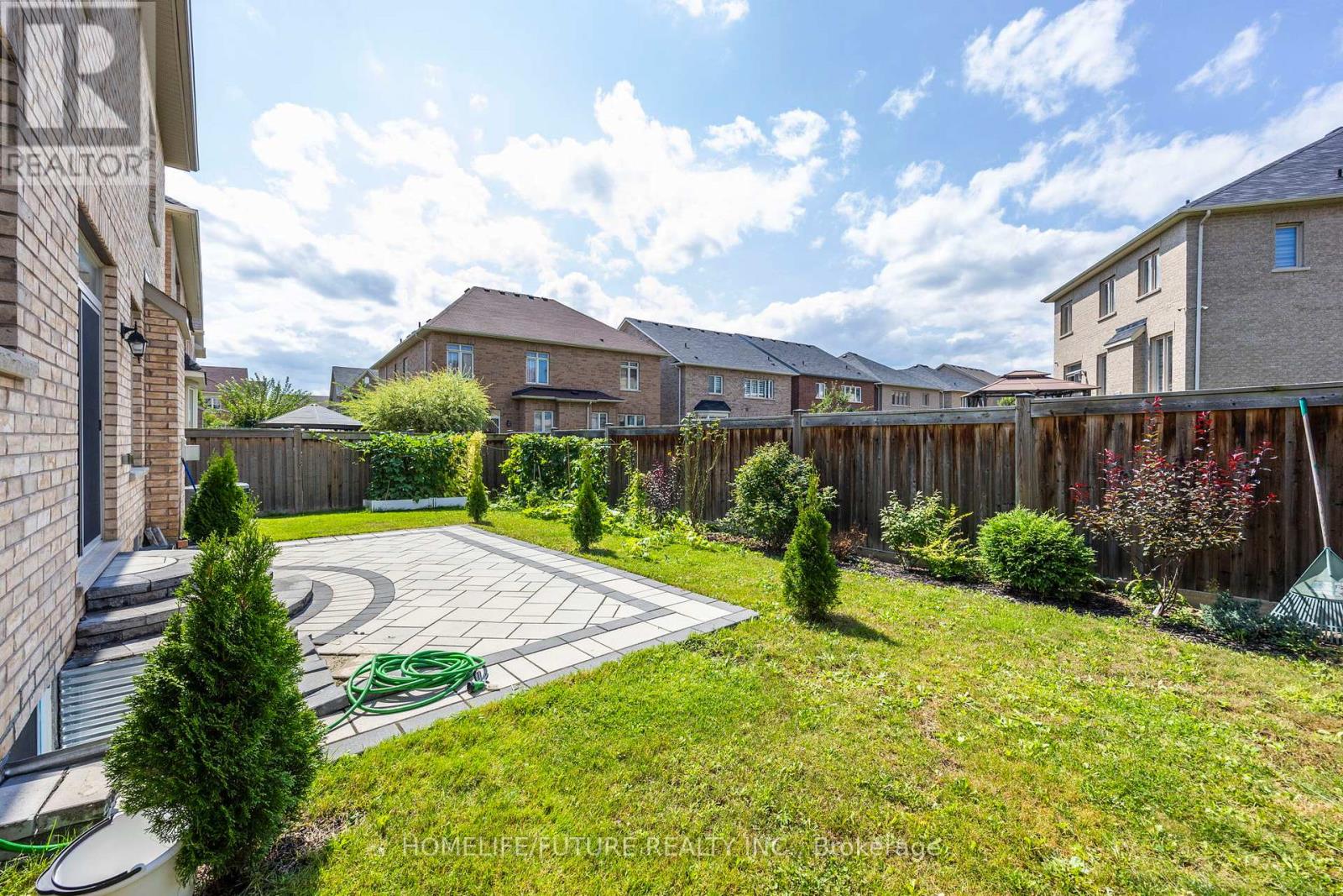 83 George Robinson Drive, Brampton, Ontario  L6Y 0Z7 - Photo 21 - W12405017