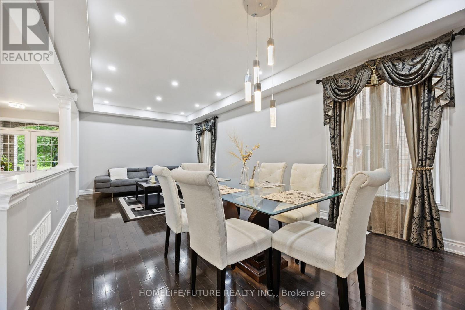 83 George Robinson Drive, Brampton, Ontario  L6Y 0Z7 - Photo 6 - W12405017