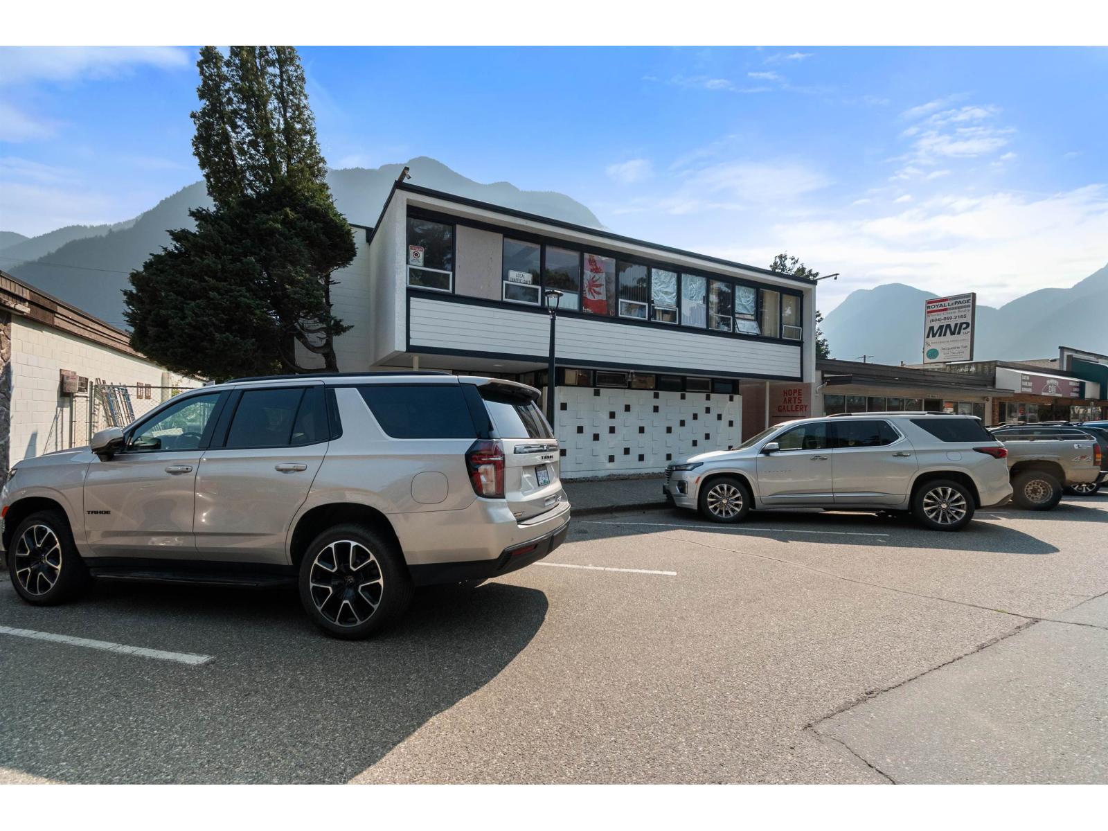 360 Wallace Street, Hope, Hope, British Columbia  V0X 1L0 - Photo 8 - C8072205