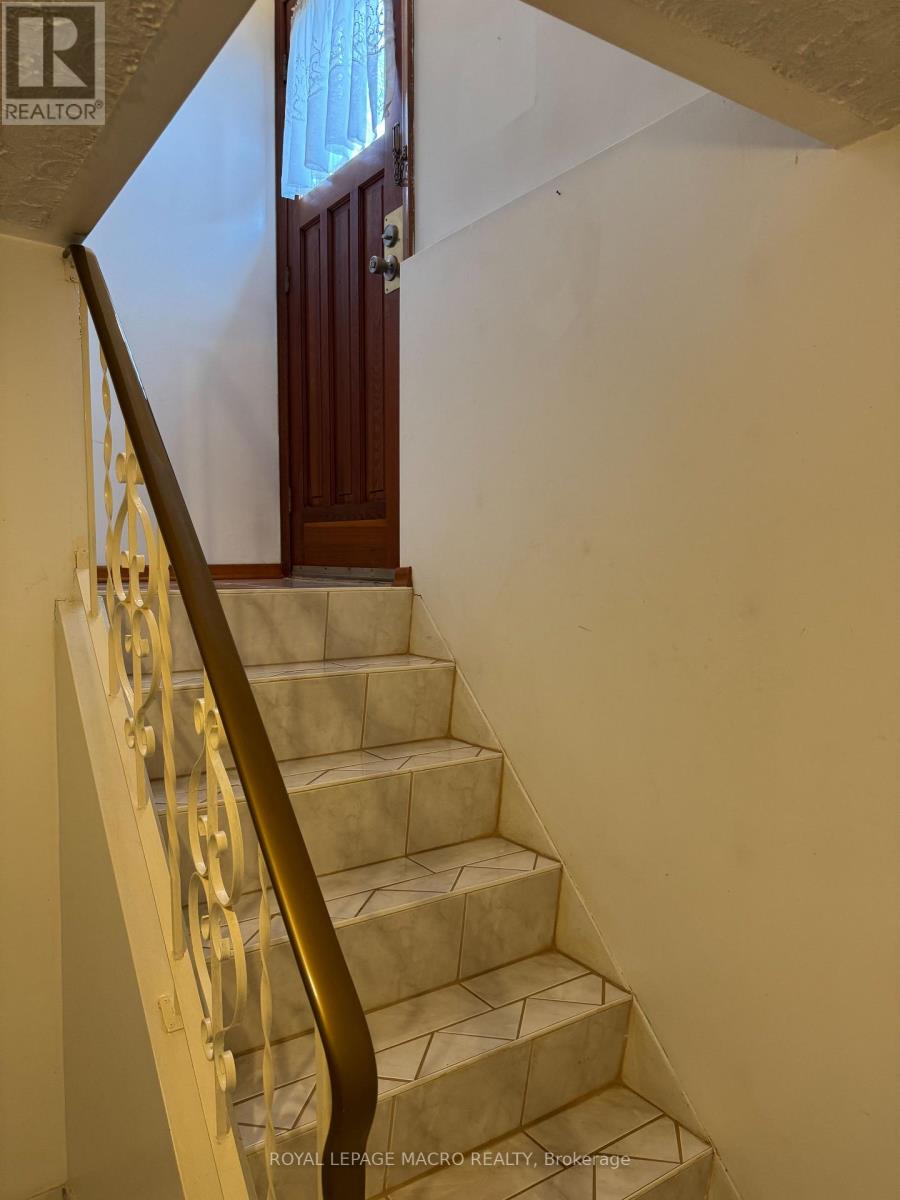 31 Adair Avenue N, Hamilton (Mcquesten), Ontario  L8H 6A5 - Photo 18 - X12405002