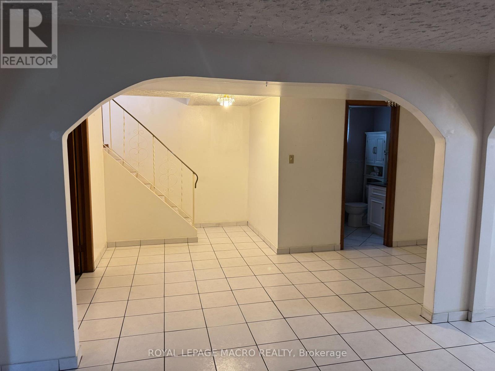 31 Adair Avenue N, Hamilton (Mcquesten), Ontario  L8H 6A5 - Photo 24 - X12405002