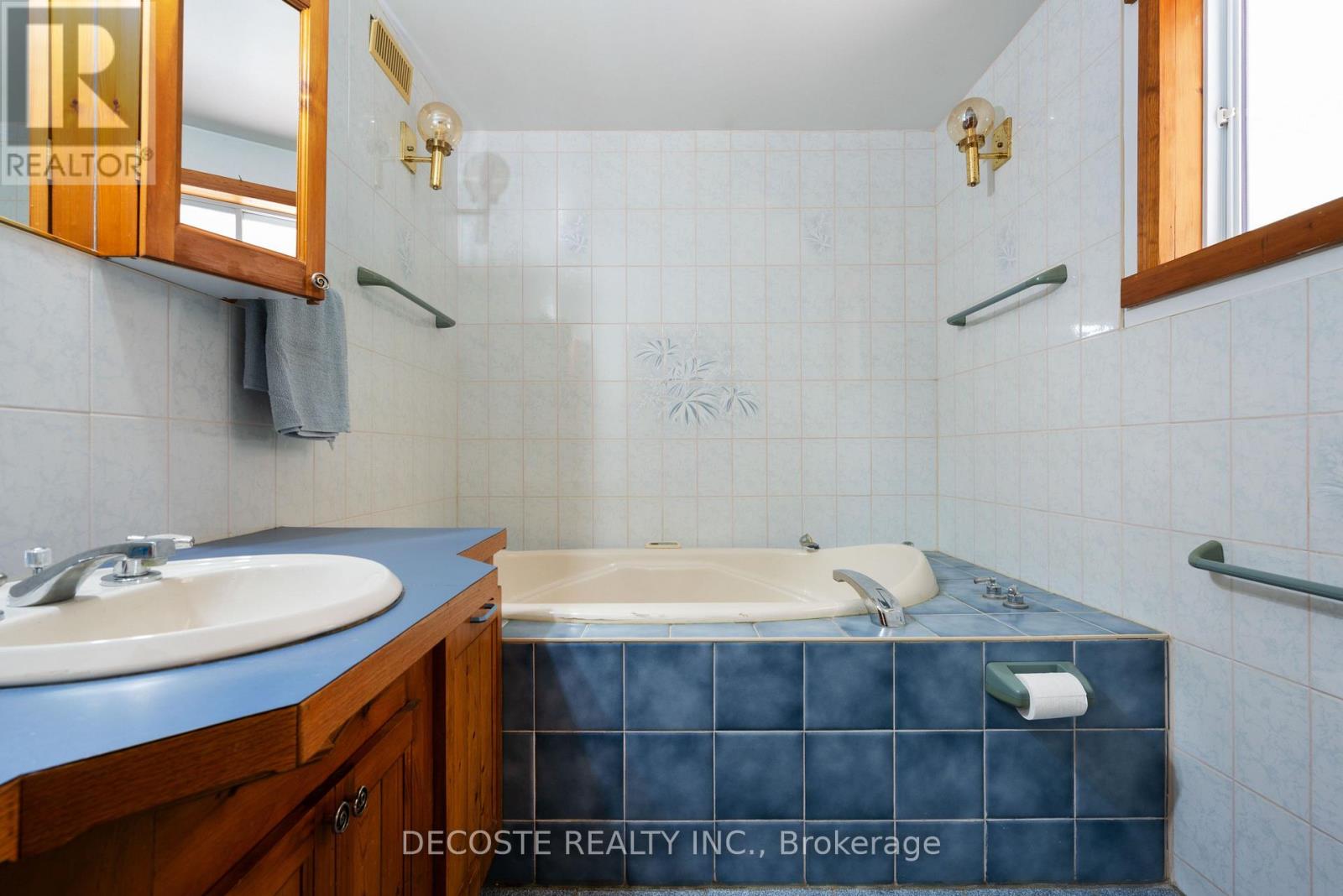 20646 County 25 Road, South Glengarry, Ontario  K0C 1A0 - Photo 19 - X12405131