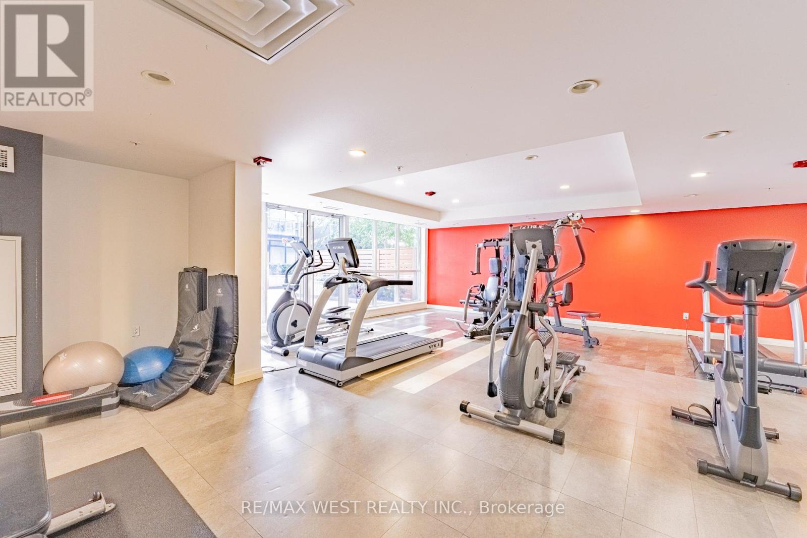627 - 15 James Finlay Way, Toronto, Ontario  M3M 0B3 - Photo 21 - W12403900
