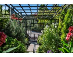1093 Ash St Campbell River Central, Campbell River, Ca