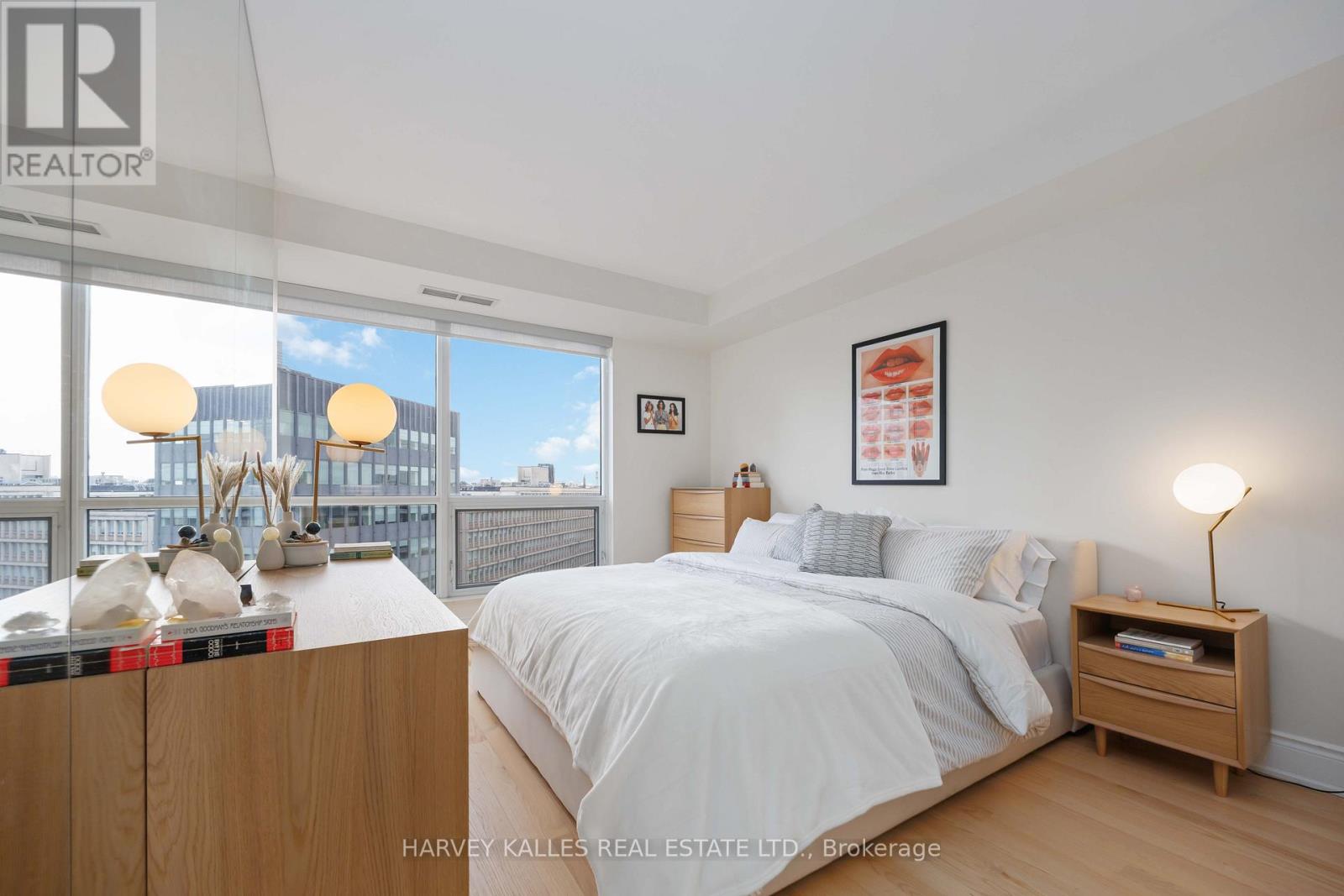 1403 - 10 Bellair Street, Toronto (Annex), Ontario  M5R 3T8 - Photo 36 - C12405021