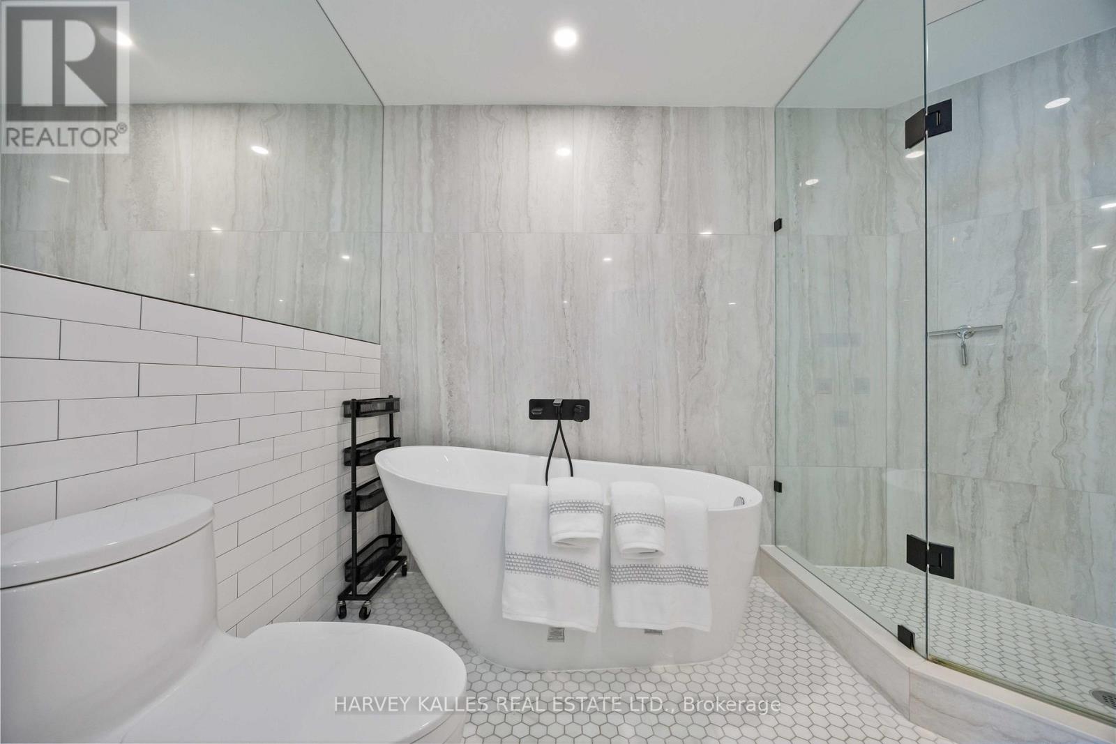 1403 - 10 Bellair Street, Toronto (Annex), Ontario  M5R 3T8 - Photo 39 - C12405021