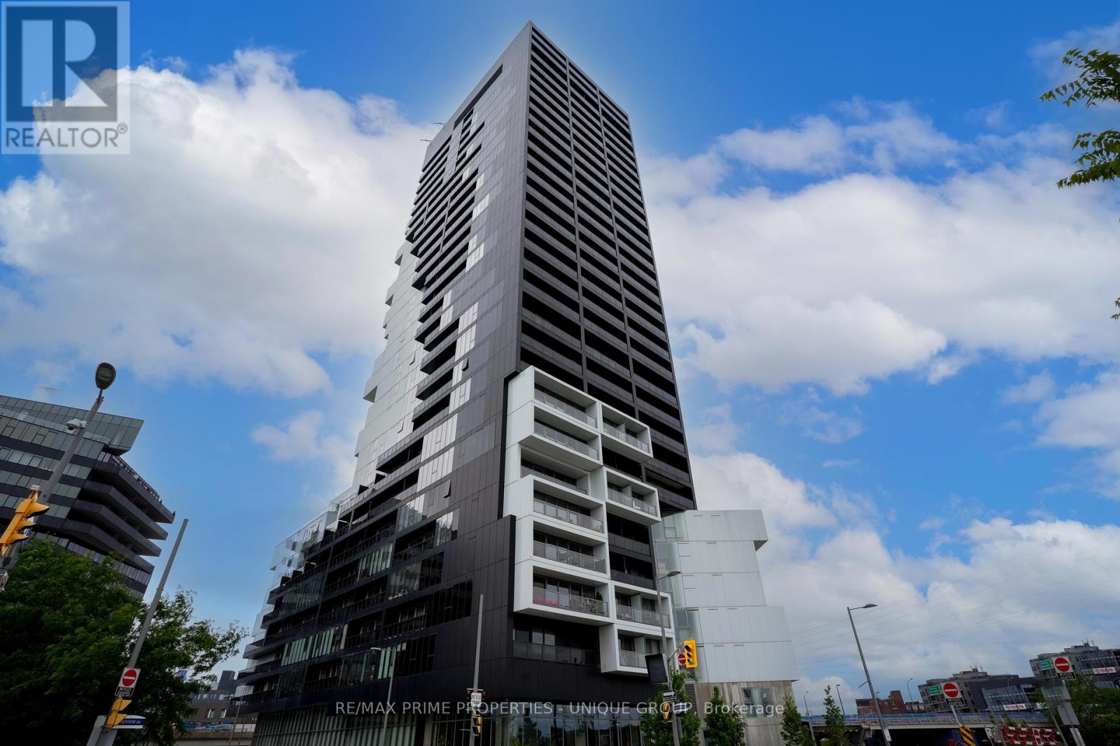 2603 - 170 Bayview Avenue, Toronto (Moss Park), Ontario  M5A 0M4 - Photo 1 - C12405037
