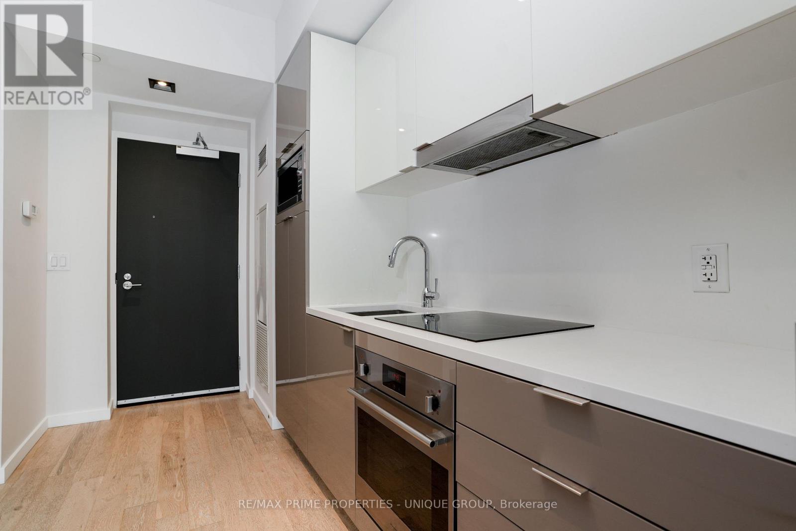 2603 - 170 Bayview Avenue, Toronto (Moss Park), Ontario  M5A 0M4 - Photo 11 - C12405037