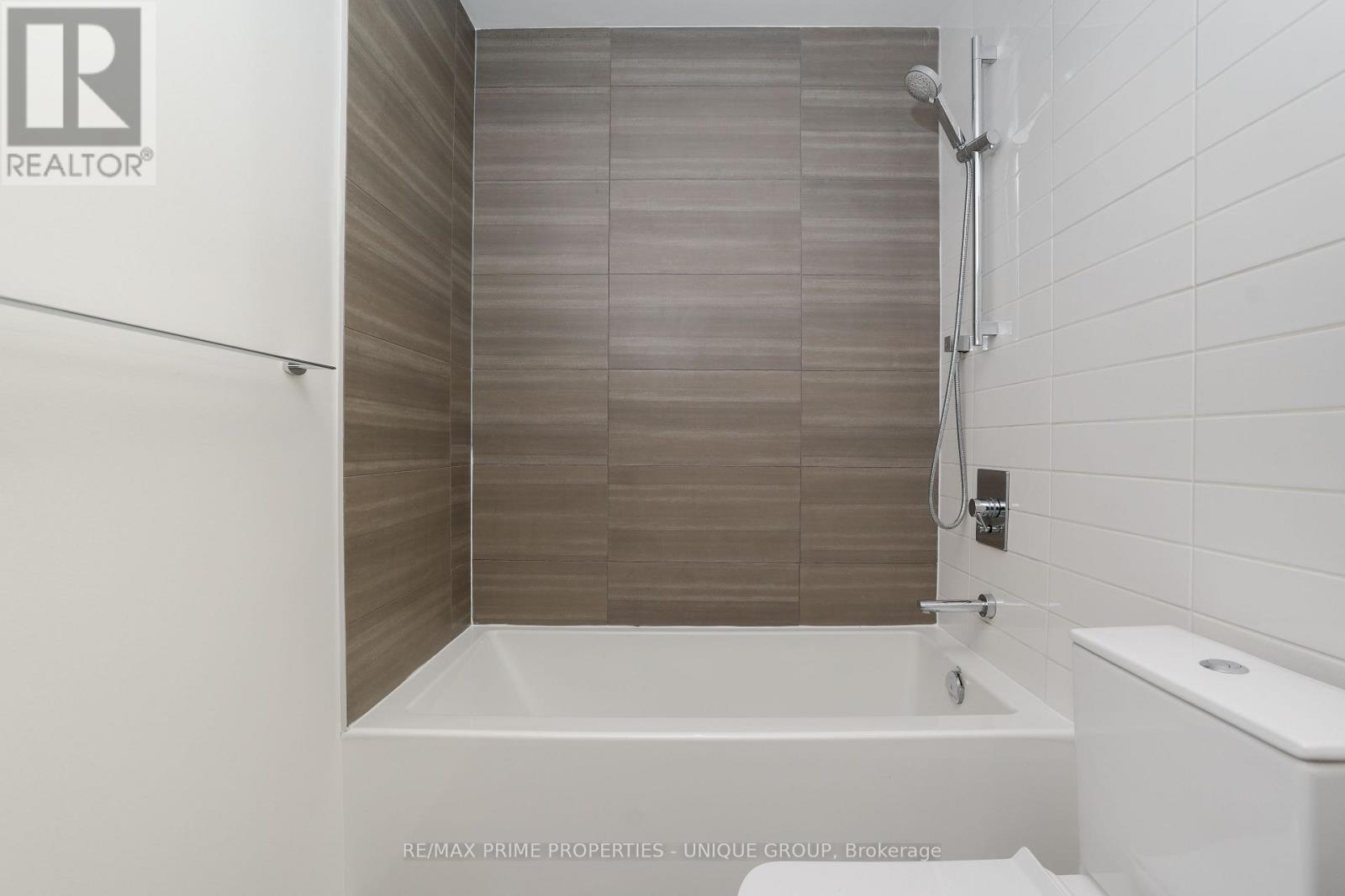 2603 - 170 Bayview Avenue, Toronto (Moss Park), Ontario  M5A 0M4 - Photo 23 - C12405037