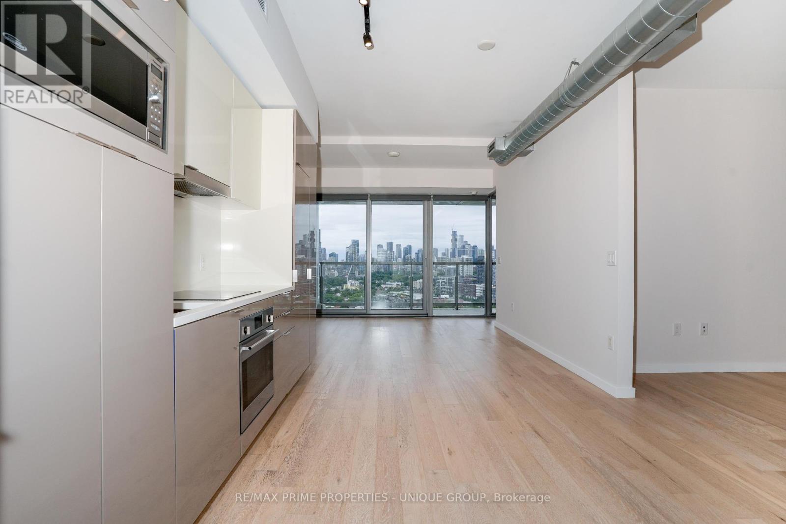 2603 - 170 Bayview Avenue, Toronto (Moss Park), Ontario  M5A 0M4 - Photo 6 - C12405037