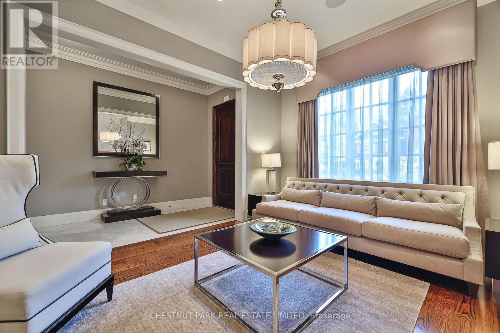 62 Heath Street W, Toronto (Yonge-St. Clair), Ontario  M4V 1T4 - Photo 3 - C12405058