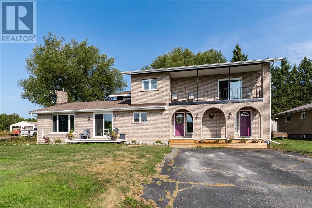 18 St Jean, Hagar, Ontario  P0M 1X0 - Photo 2 - 2124634