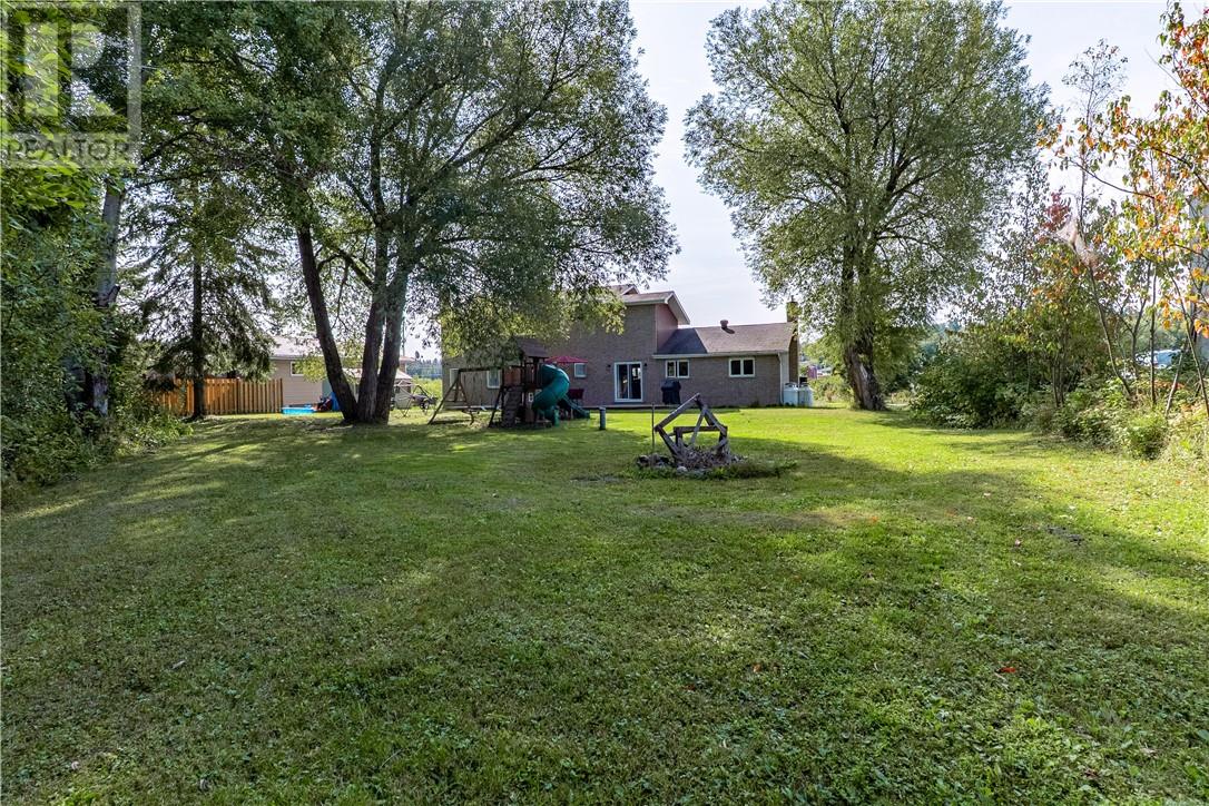 18 St Jean, Hagar, Ontario  P0M 1X0 - Photo 48 - 2124634