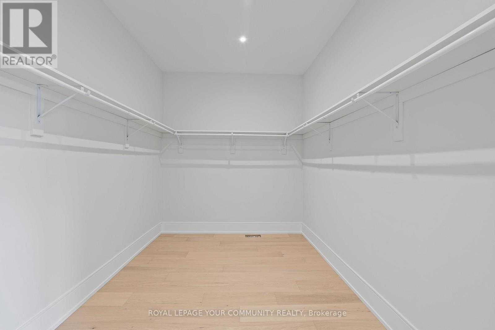 2 Bunn Court, Aurora, Ontario  L4G 0G6 - Photo 27 - N12405078