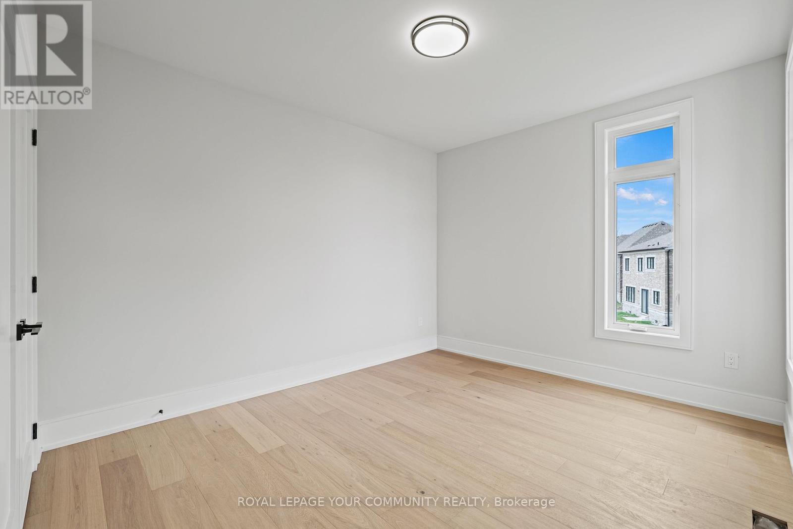 2 Bunn Court, Aurora, Ontario  L4G 0G6 - Photo 30 - N12405078