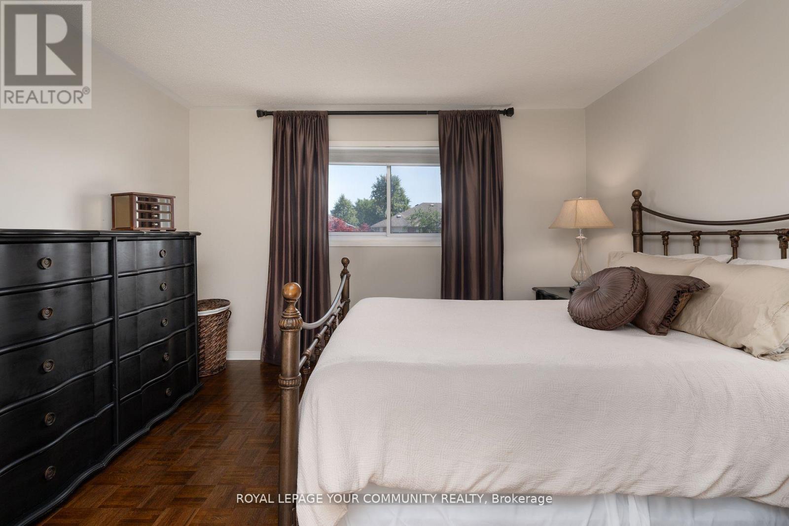 86 Corkwood Crescent, Vaughan, Ontario  L6A 3B4 - Photo 22 - N12405090