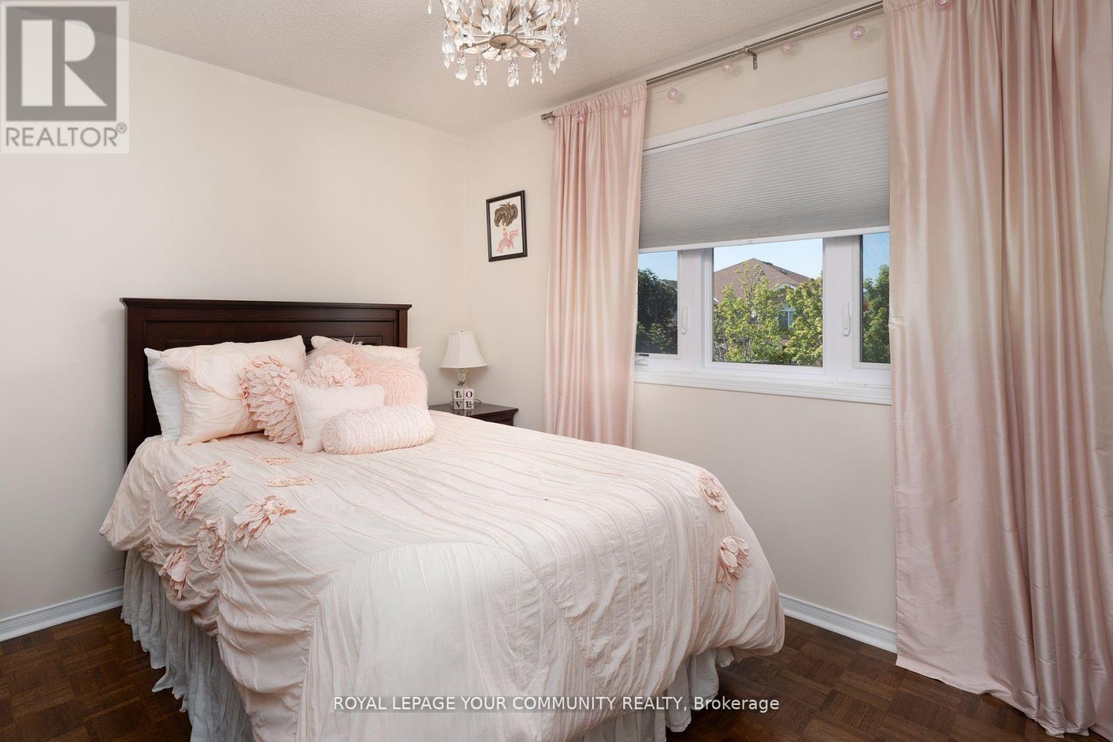 86 Corkwood Crescent, Vaughan, Ontario  L6A 3B4 - Photo 28 - N12405090