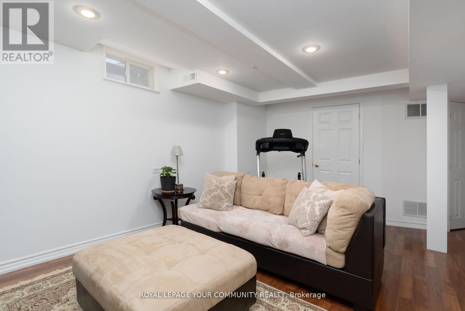 86 Corkwood Crescent, Vaughan, Ontario  L6A 3B4 - Photo 36 - N12405090