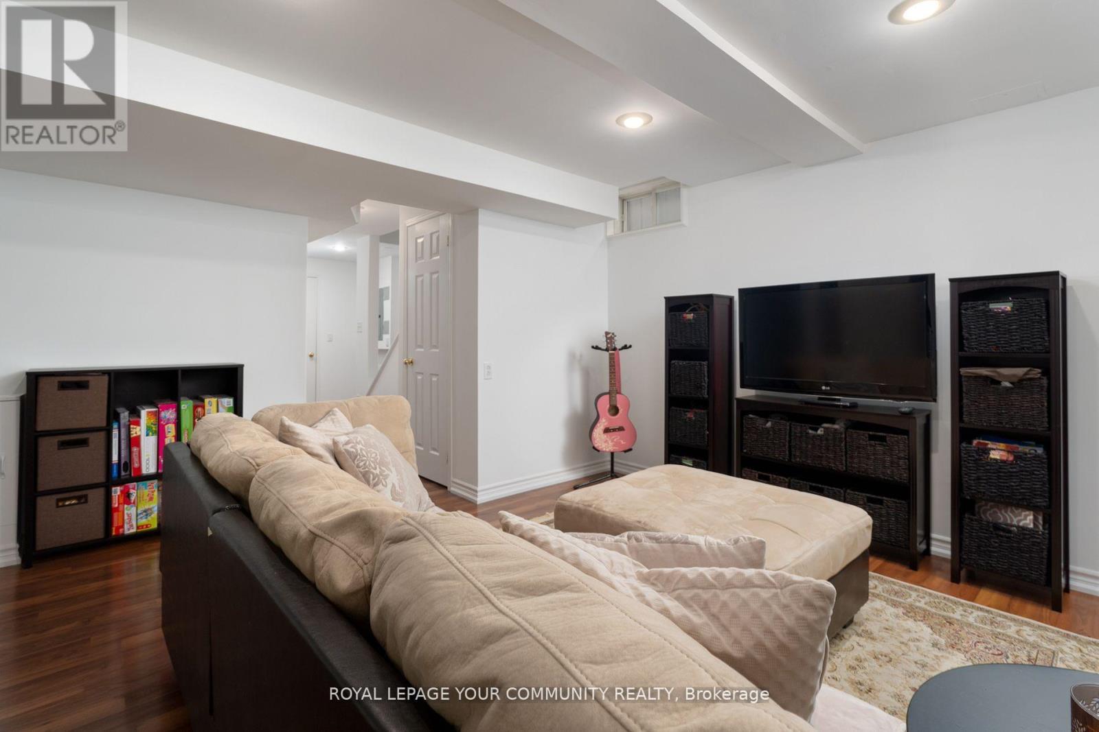 86 Corkwood Crescent, Vaughan, Ontario  L6A 3B4 - Photo 37 - N12405090