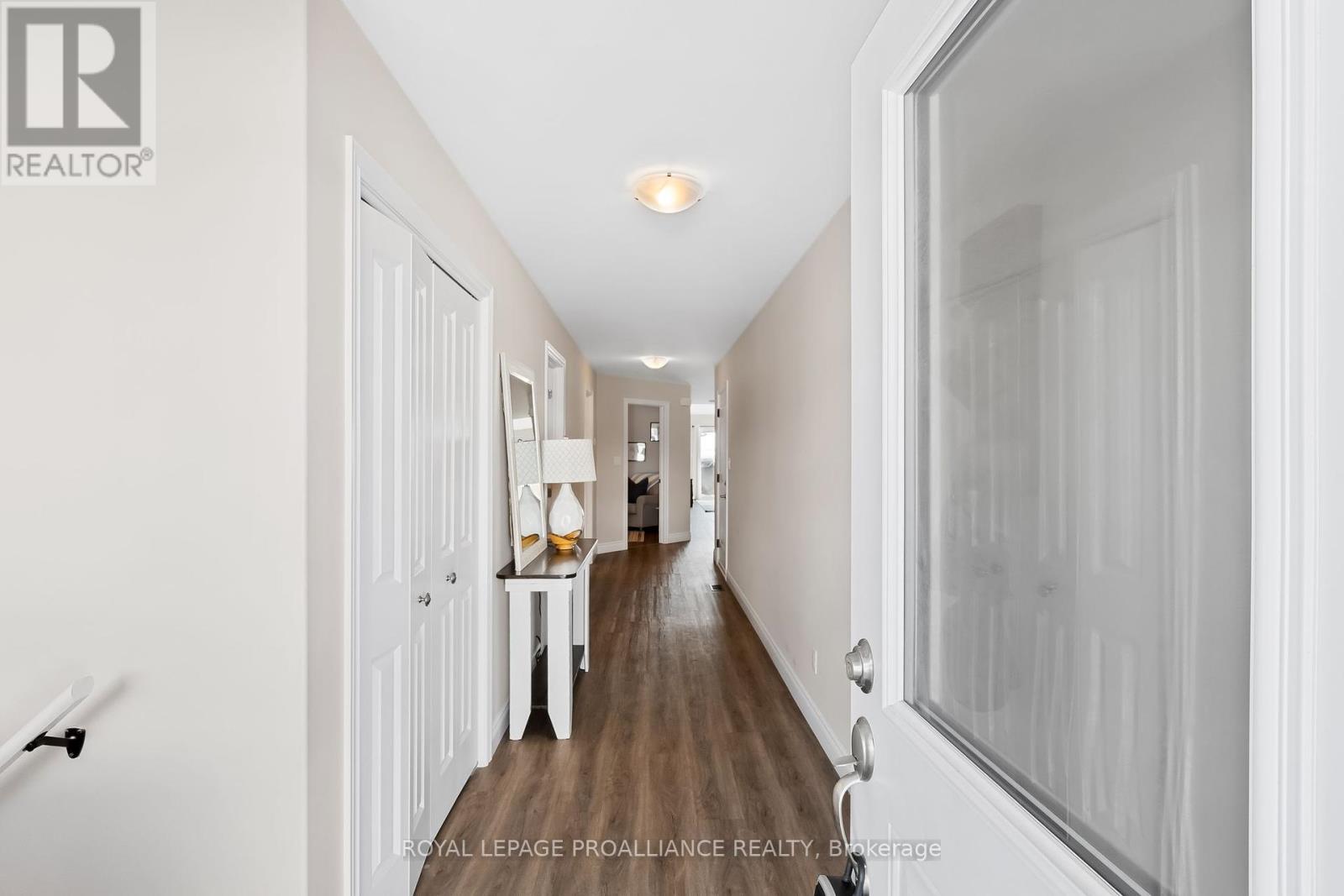 6 Ferris Court, Trent Hills, Ontario  K0L 1L0 - Photo 2 - X12405196