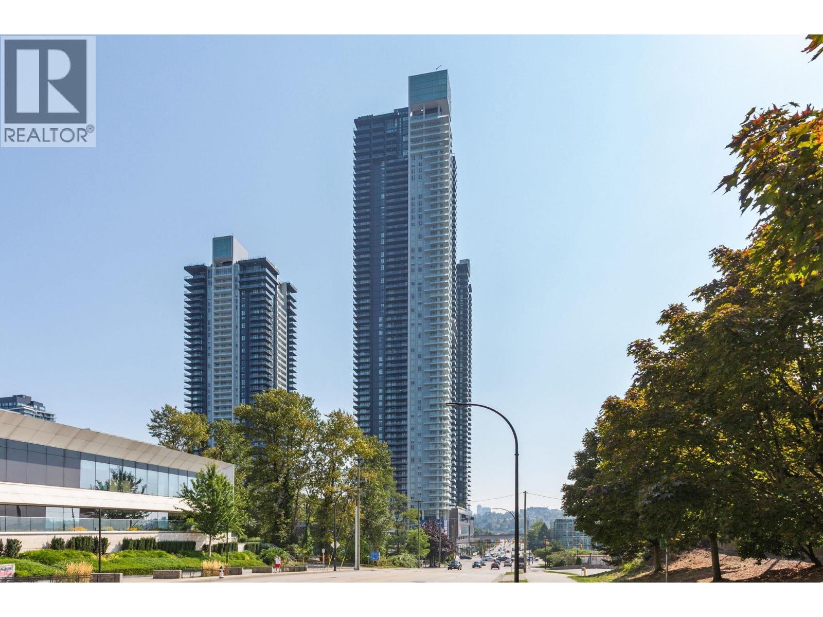1305 2186 GILMORE AVENUE, Burnaby, British Columbia