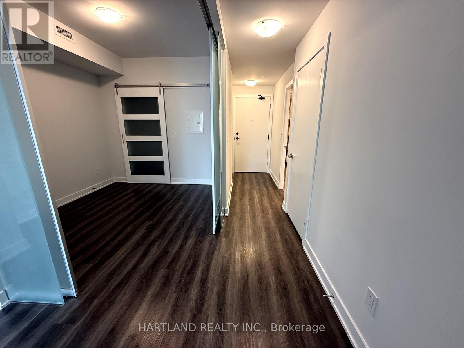 2109 - 4130 Parkside Village Drive, Mississauga, Ontario L5B 3M8 - Photo 11 - W12405101