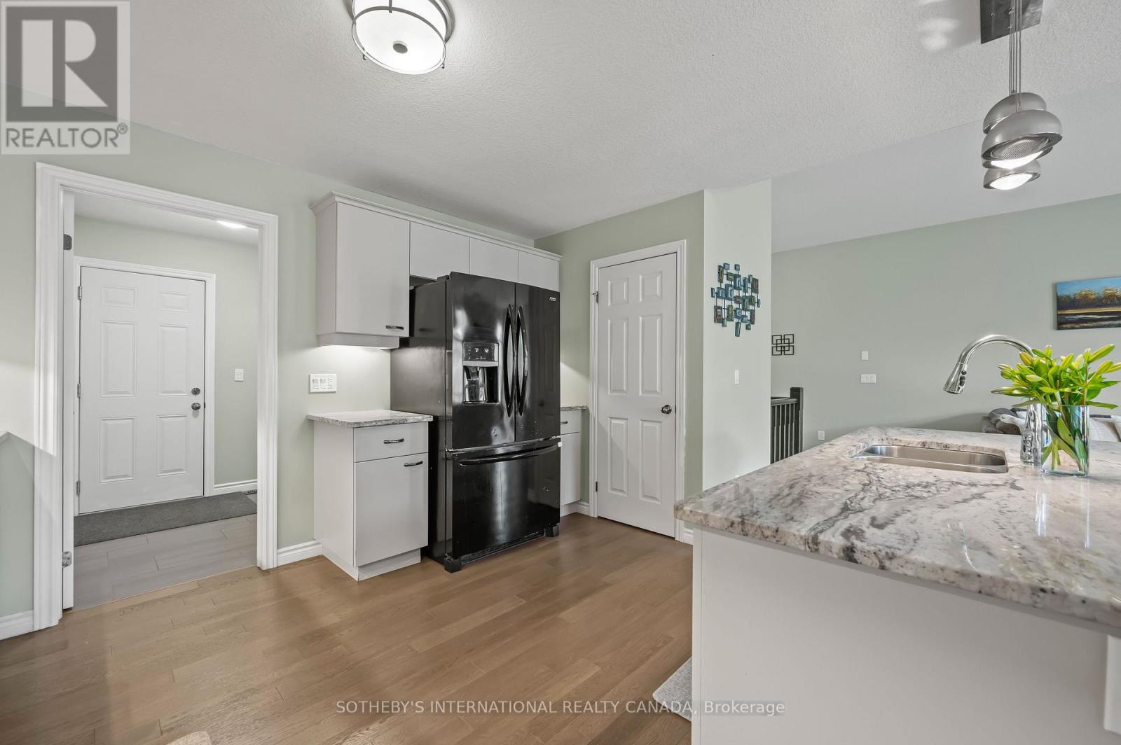 57 Lock Street, East Zorra-Tavistock, Ontario  N0J 1M0 - Photo 22 - X12405034