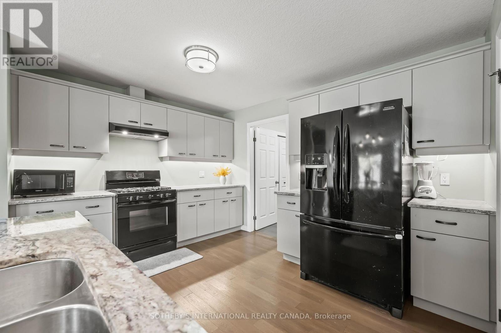 57 Lock Street, East Zorra-Tavistock, Ontario  N0J 1M0 - Photo 23 - X12405034