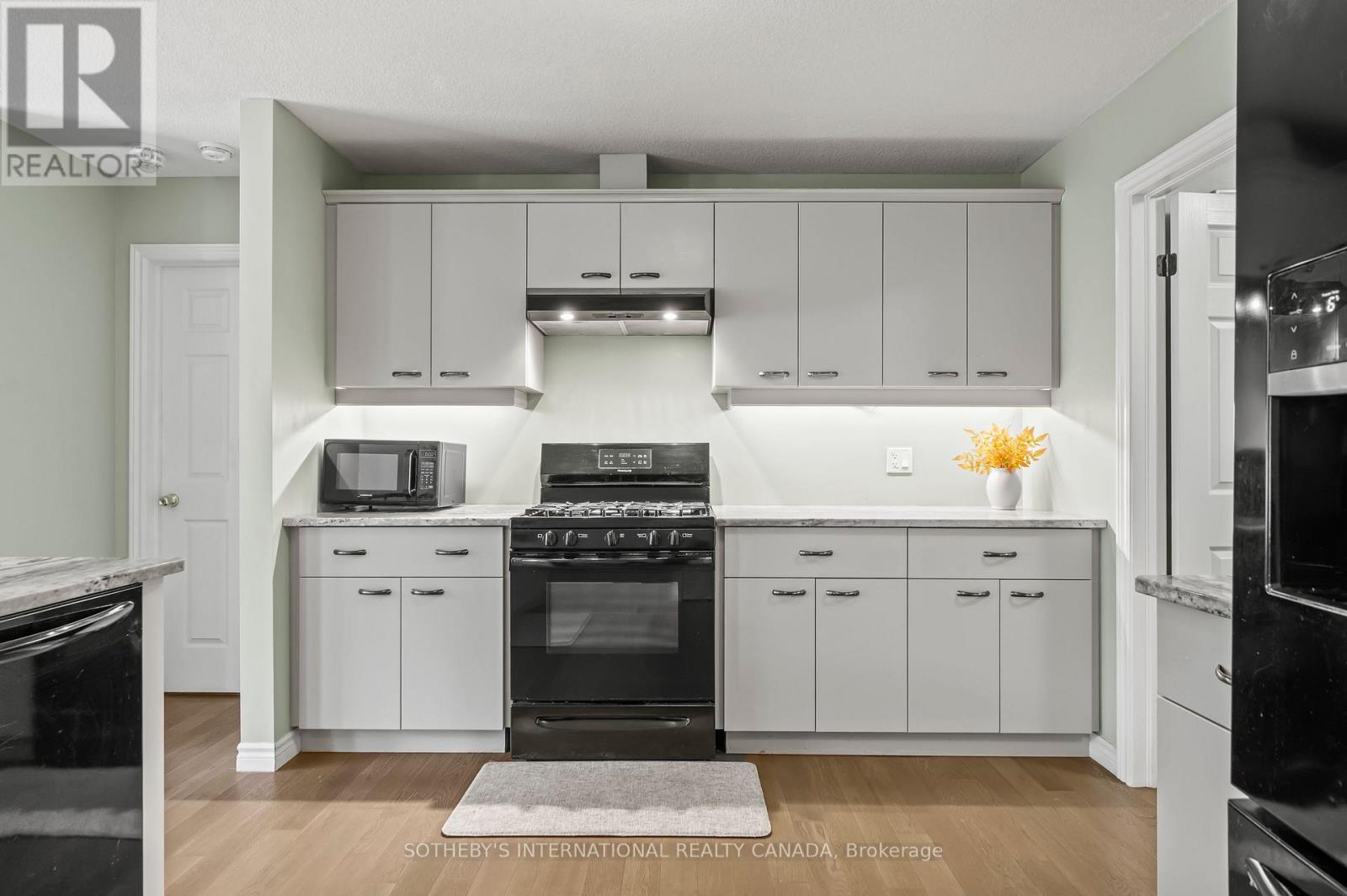 57 Lock Street, East Zorra-Tavistock, Ontario  N0J 1M0 - Photo 25 - X12405034