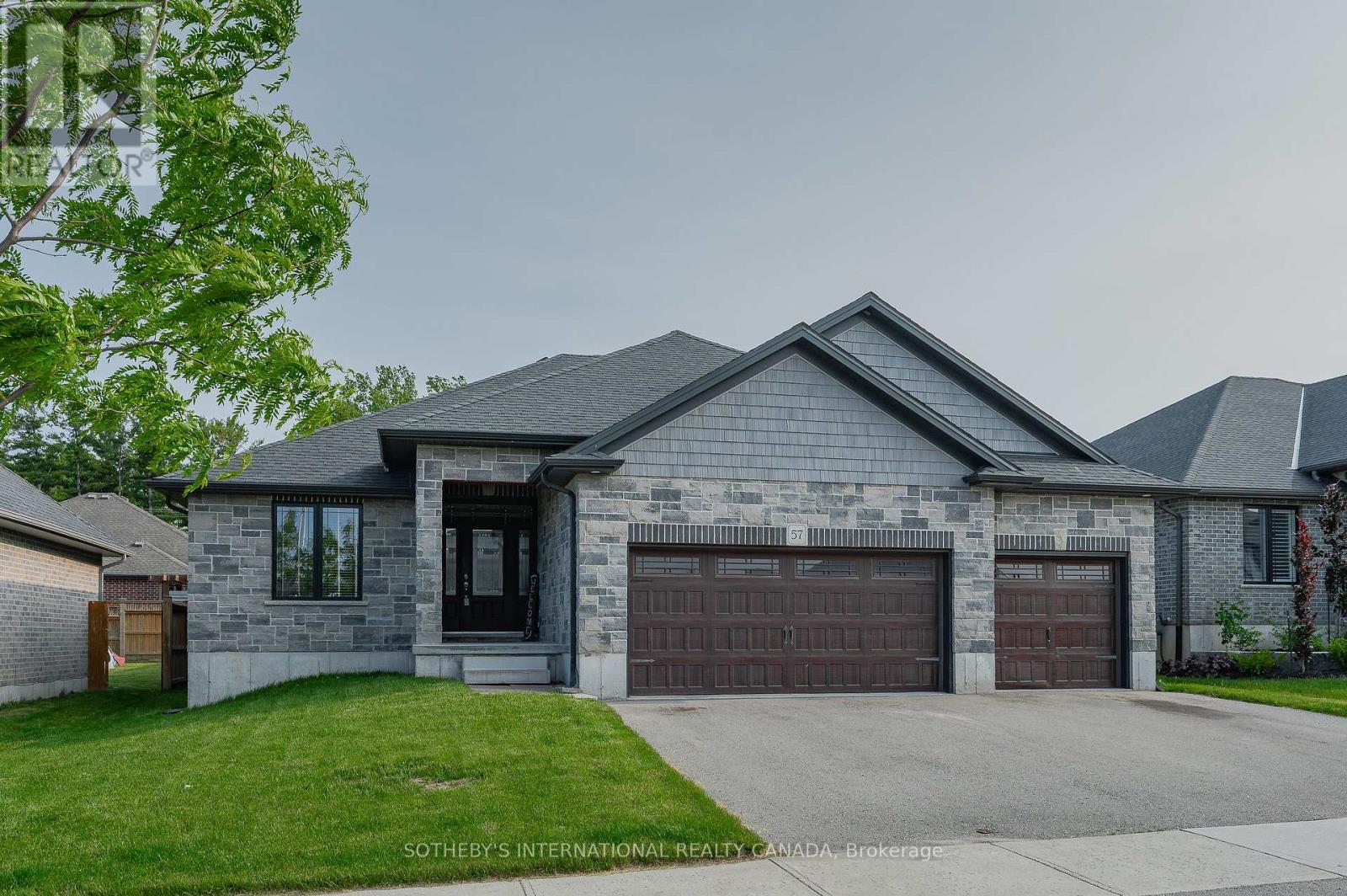 57 Lock Street, East Zorra-Tavistock, Ontario  N0J 1M0 - Photo 3 - X12405034