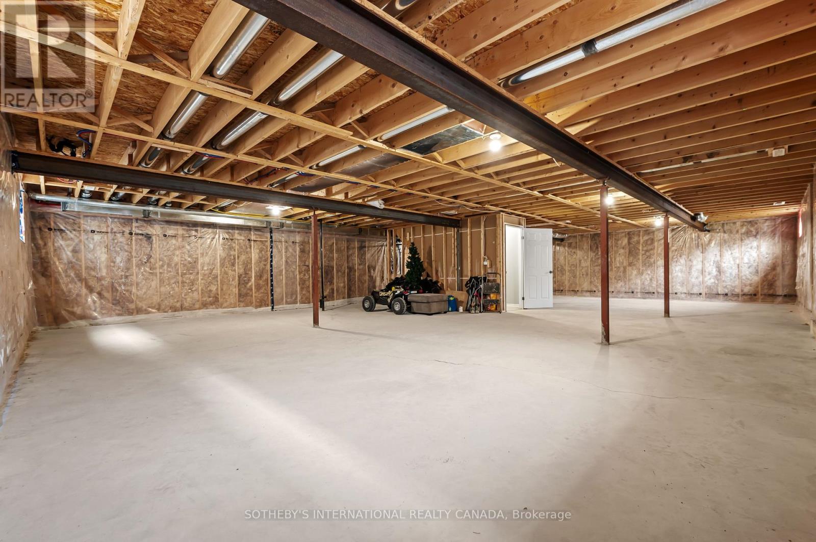 57 Lock Street, East Zorra-Tavistock, Ontario  N0J 1M0 - Photo 37 - X12405034