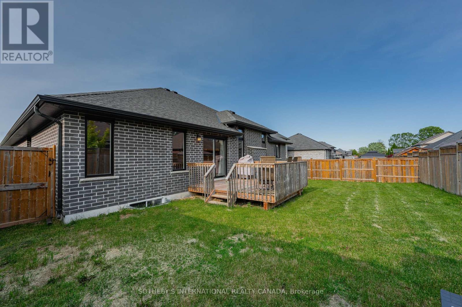 57 Lock Street, East Zorra-Tavistock, Ontario  N0J 1M0 - Photo 42 - X12405034