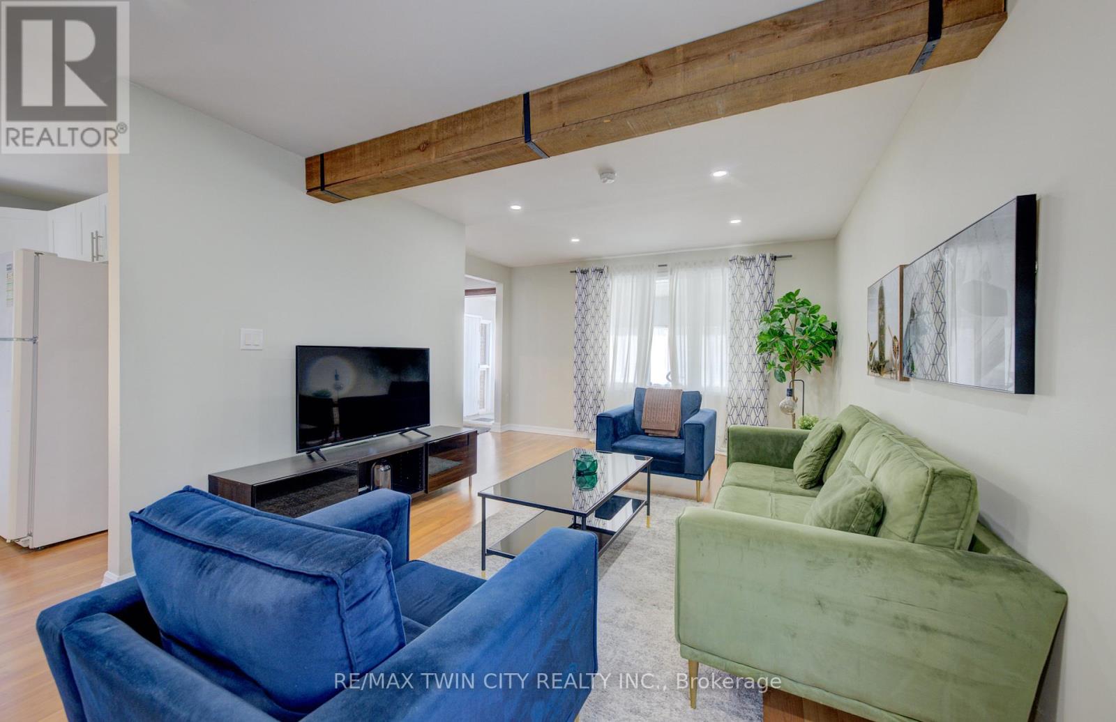 350 Victoria Street S, Kitchener, Ontario  N2M 3A5 - Photo 6 - X12405096