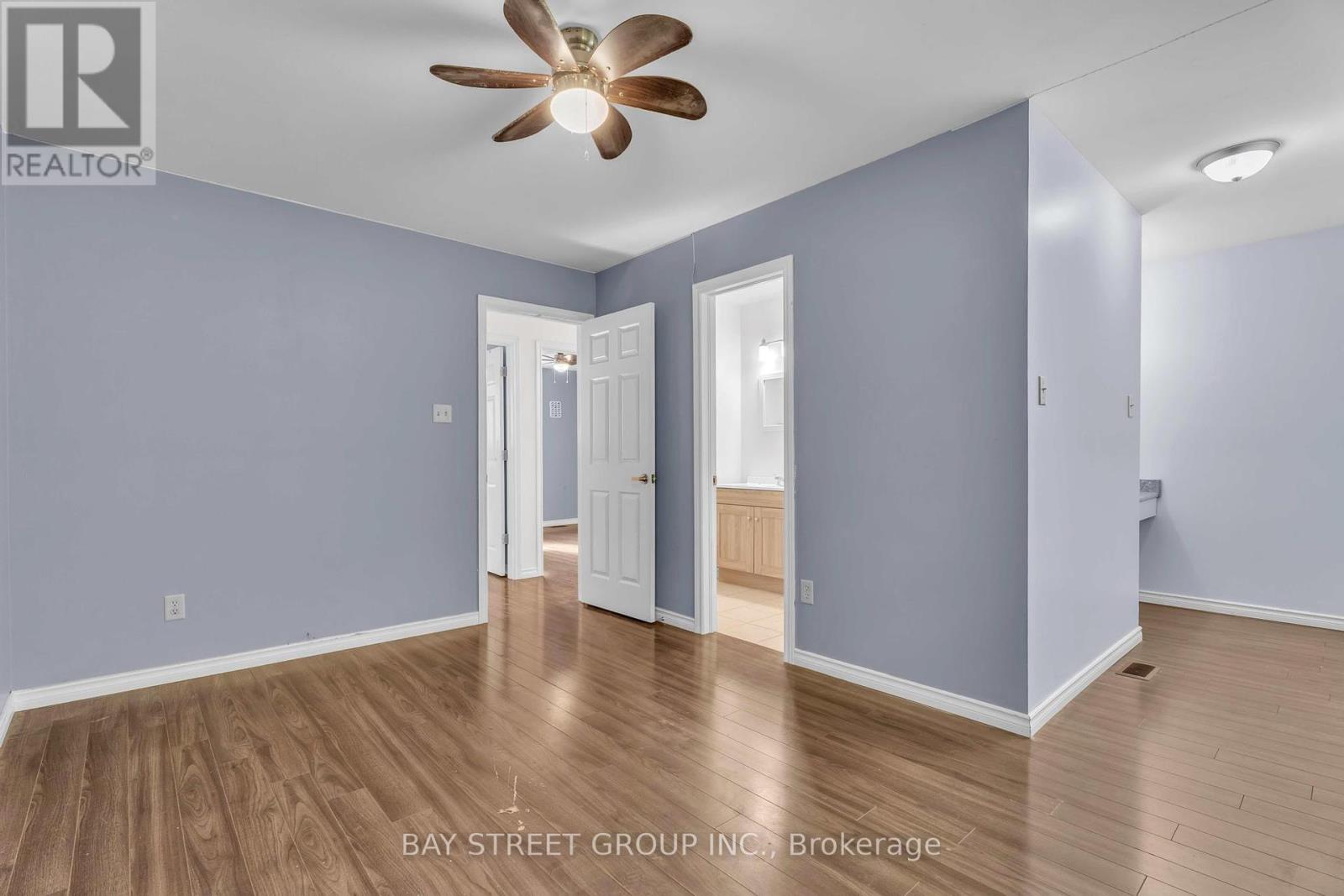 1 Ranchwood Crescent, London North, Ontario  N5G 3A2 - Photo 13 - X12405126