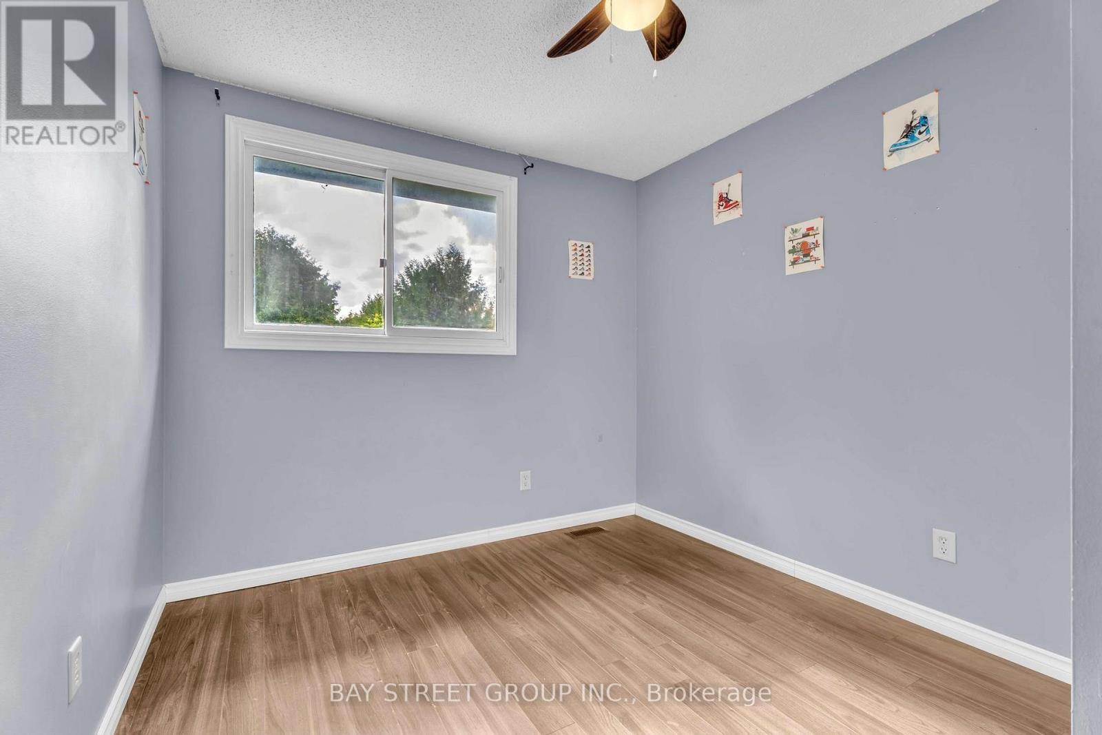 1 Ranchwood Crescent, London North, Ontario  N5G 3A2 - Photo 16 - X12405126