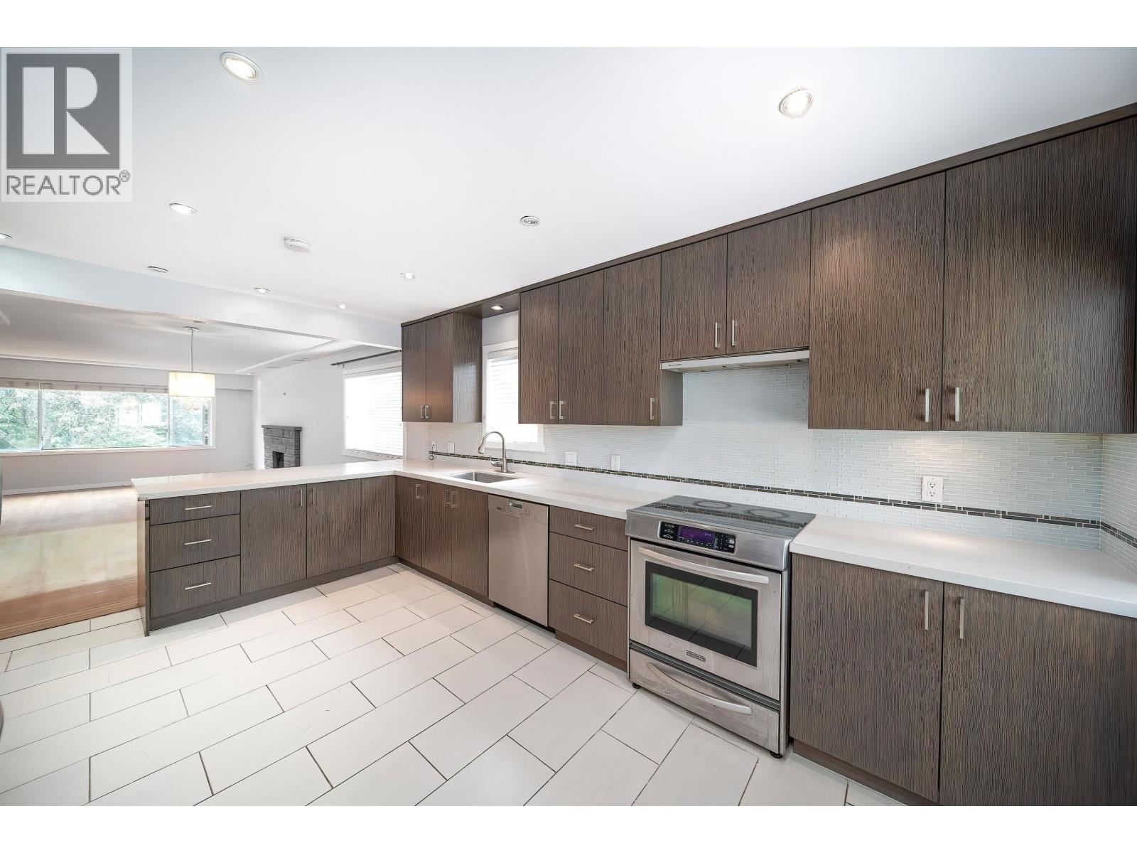3063 Rosemont Drive, Vancouver, British Columbia  V5S 2C8 - Photo 13 - R3047837
