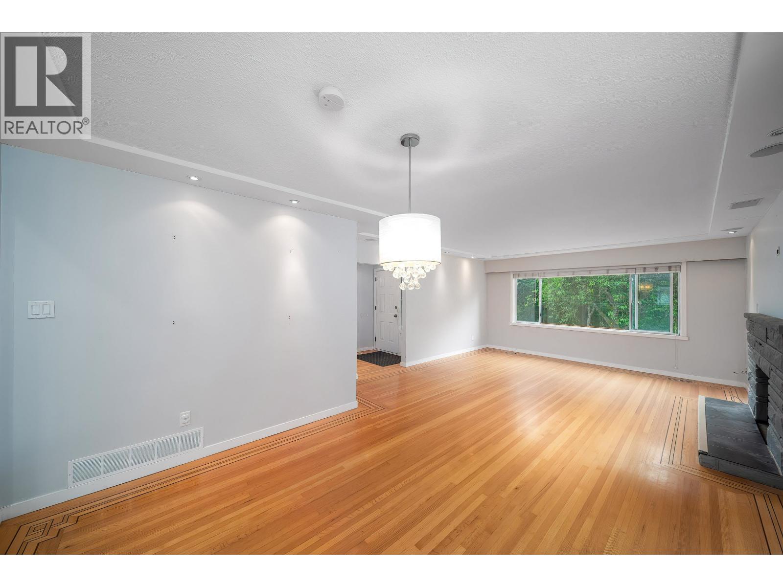 3063 Rosemont Drive, Vancouver, British Columbia  V5S 2C8 - Photo 10 - R3047837