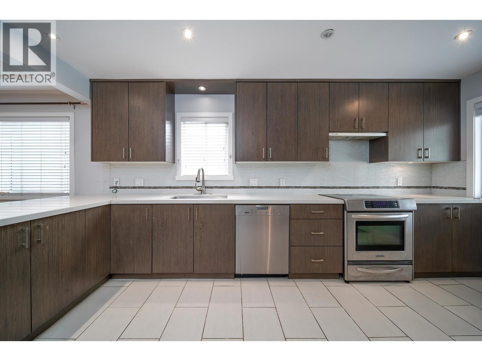 3063 Rosemont Drive, Vancouver, British Columbia  V5S 2C8 - Photo 12 - R3047837