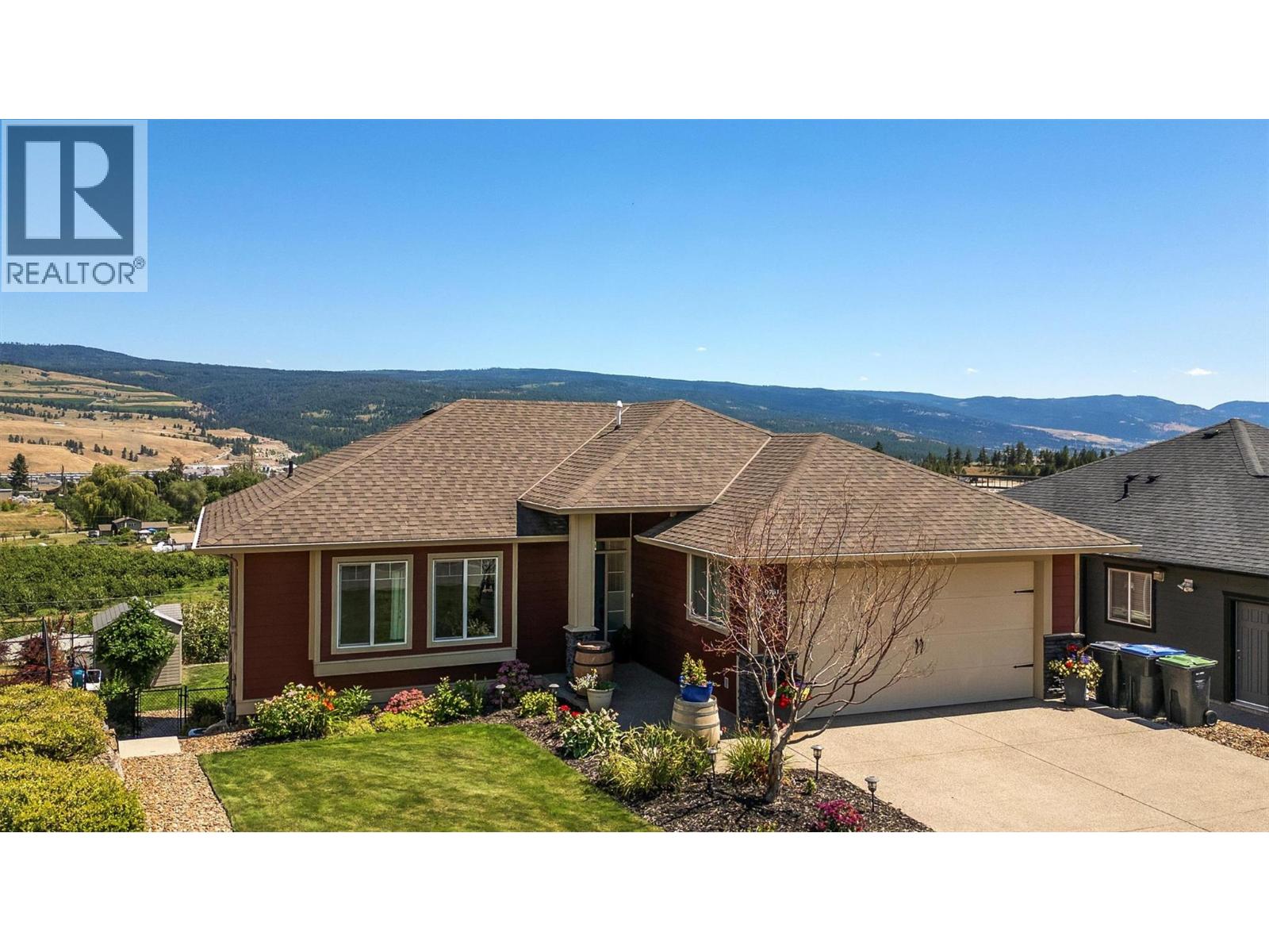 9761 Crofton Road Lake Country Photo 2