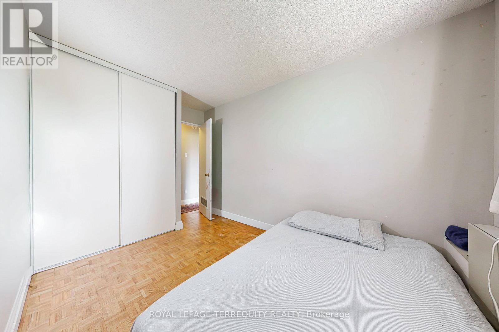 506 - 250 Jarvis Street, Toronto, Ontario  M5B 2L2 - Photo 12 - C12405180