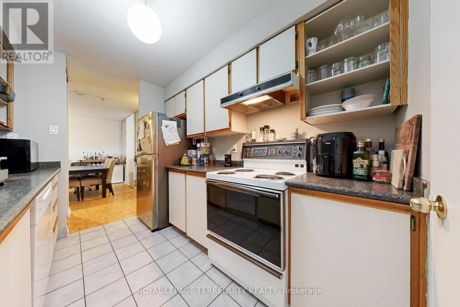 506 - 250 Jarvis Street, Toronto, Ontario  M5B 2L2 - Photo 7 - C12405180