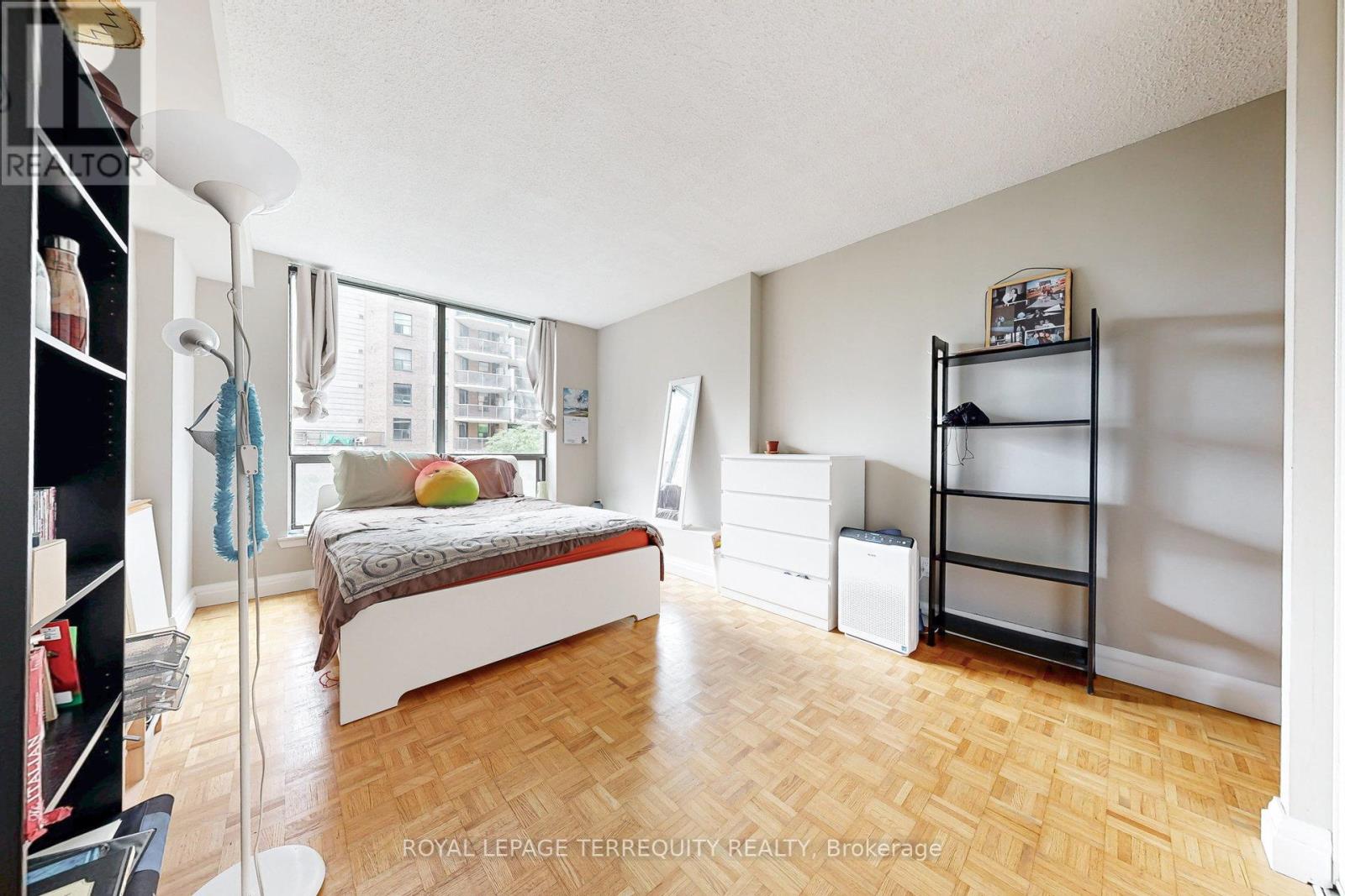 506 - 250 Jarvis Street, Toronto, Ontario  M5B 2L2 - Photo 9 - C12405180