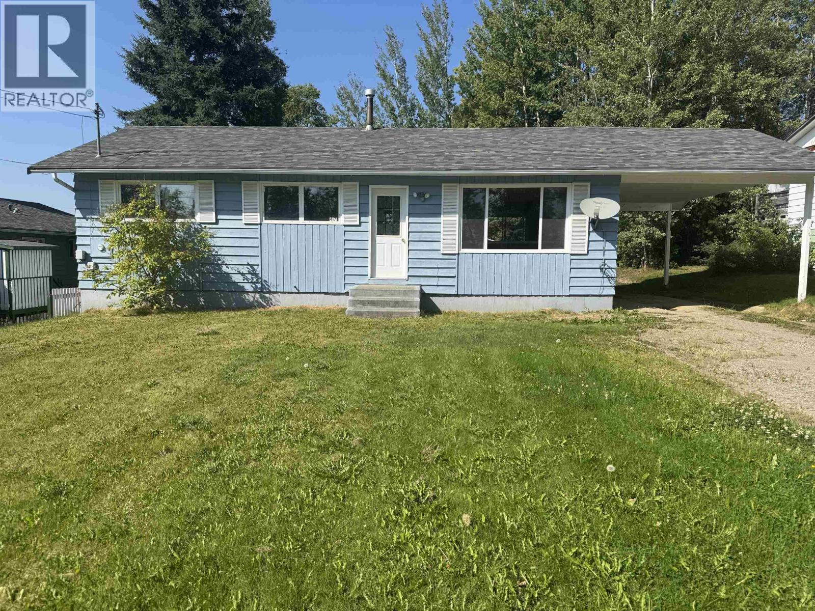 417 CENTENNIAL DRIVE, Mackenzie, British Columbia