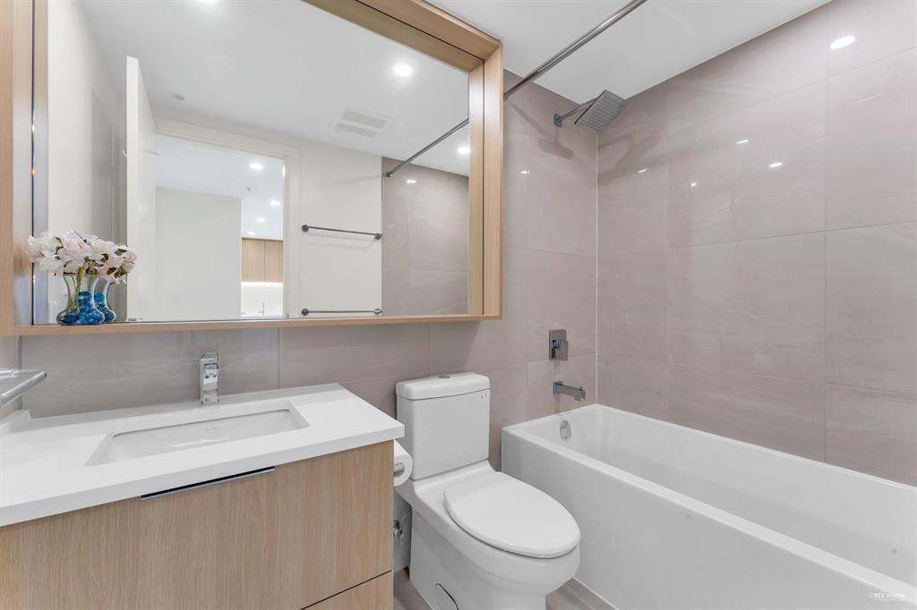 1902 13318 104 Avenue, Surrey, British Columbia  V3T 0R2 - Photo 11 - R3039036